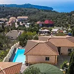 Lithos Holiday home Vlachopoulatika