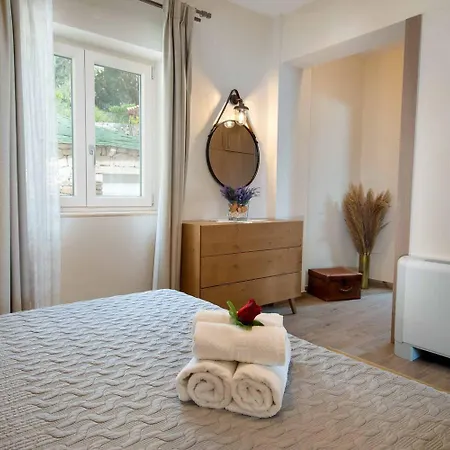 בית נופש Lithos Vlachopoulátika