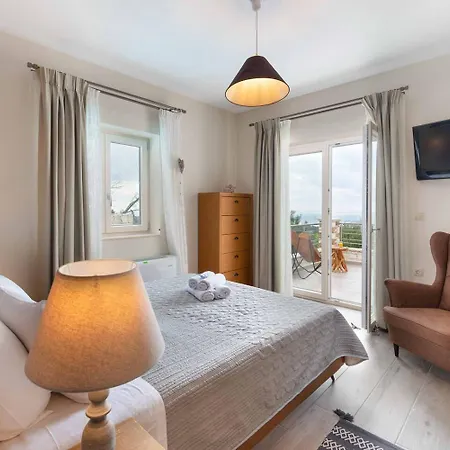 בית נופש Lithos *